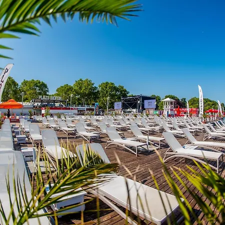 Plázs Wellnes Apartamento Siófok